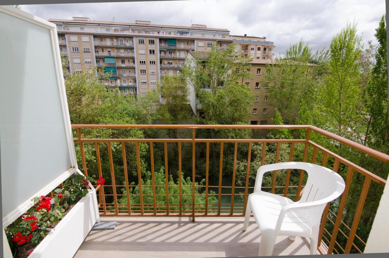 Pension Ibai Ega Estella Exterior photo